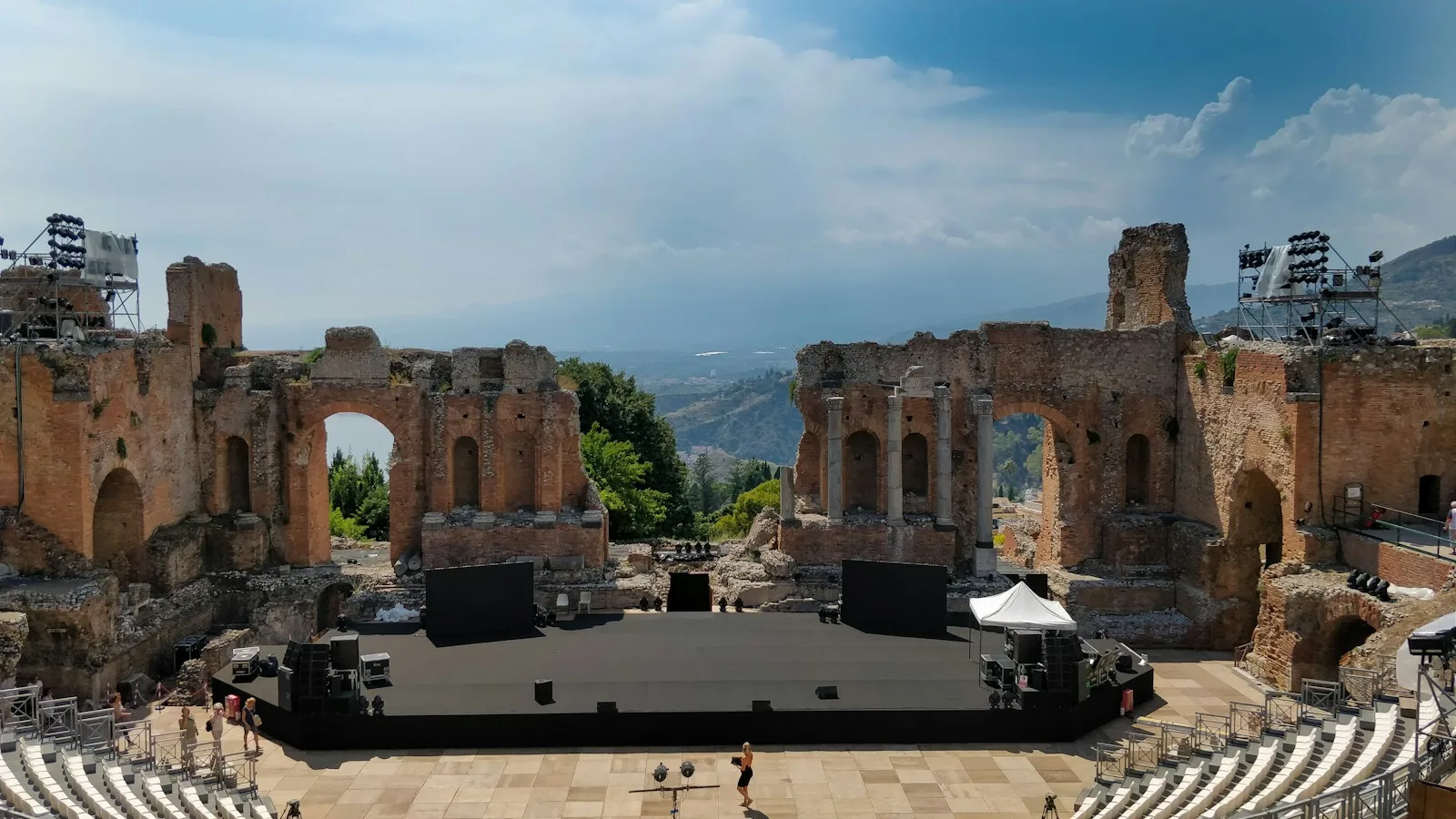 Jour 4 — Taormine, puis Syracuse